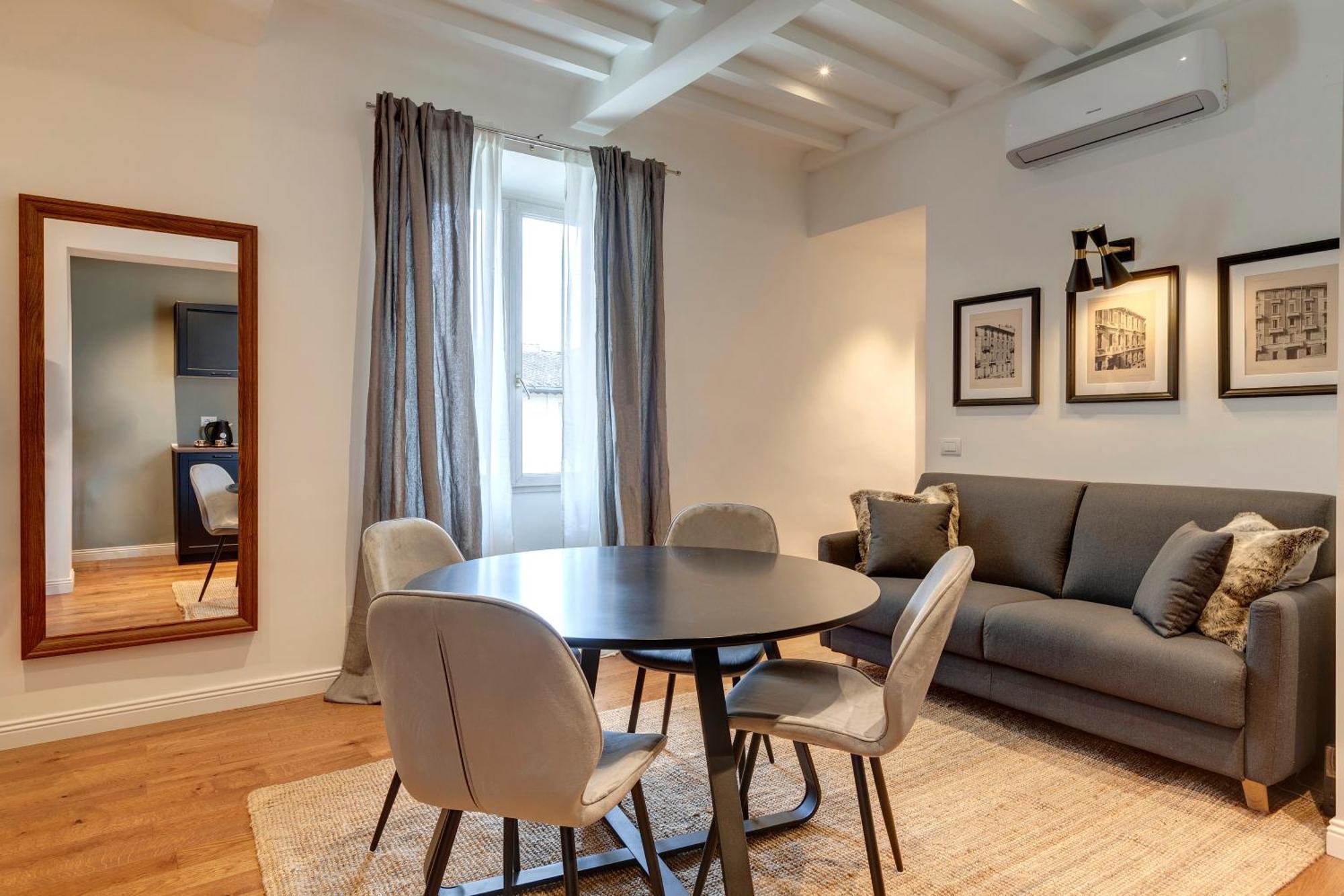 Mamo Florence - La Badessa Apartment ภายนอก รูปภาพ